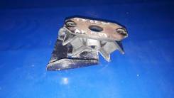 Подушка коробки передач. Suzuki Escudo, TA01R, TA01V, TA01W, TA02W, TA11W, TA31W, TA51W, TA52W, TD01W, TD02W, TD11W, TD31W, TD32W, TD51W, TD52W, TD61W...