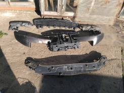Рамка радиатора. Renault Megane, BM, EM, KM, KM02, KM05, KM0C, KM0F, KM0G, KM0H, KM0U, KM13, KM1B, KM1F, KM2Y, LM05, LM1A, LM2Y Двигатели: F4R, F4RT...