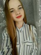 Официант. Незаконченное высшее образование (студент)