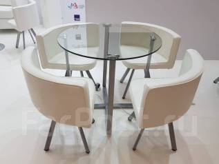 Комплекты обеденных столов со стульями