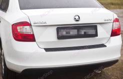 Накладка на стоп-сигнал. Skoda Rapid, NH3 Двигатели: CAXA, CFNA, CFW, CGPC, CWVA, CZCA