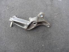 Кронштейн генератора. Mazda: Eunos Cosmo, Familia, Eunos Presso, Eunos 100, Autozam AZ-3 Двигатель B5ZE