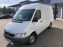 Mercedes-Benz Sprinter. Мерседес спринтер, 2 200 куб. см., 1 500 кг.
