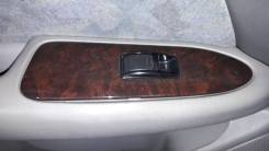 Кнопка стеклоподъемника. Toyota: Regius Ace, Lite Ace, Platz, Corona, Ipsum, Sprinter Trueno, Corolla, Probox, Yaris Verso, Tundra, Regius, Vista, Spr...