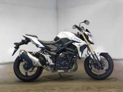 Suzuki GSR 750