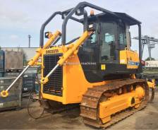 Dressta TD-15M. Гусеничный бульдозер Dressta TD15M Extra STD, 8 300 куб. см., 20 660,00 кг.