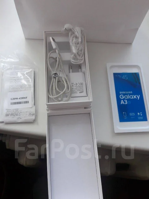 Samsung Galaxy A3 2016. �/�, �������, 3G, 4G LTE, Dual-SIM ����