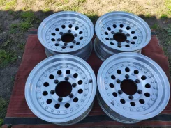 Niche Nero. 7.0x15", 6x139.70, ET-13, �� 110,0���. ��� �����