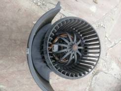 Мотор печки. Volkswagen Touareg, 7L6, 7LA Audi Q7 Двигатели: AXQ, AYH, AZZ, BAA, BAC, BAN, BAR, BHK, BHL, BJN, BKJ, BKL, BKS, BKW, BLE, BLK, BMV, BMX...