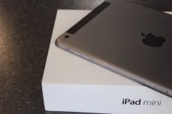 Apple iPad Mini 2 ����