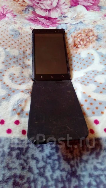 BQ BQ-5022 Bond. �/�, �����, 3G, Dual-SIM ����