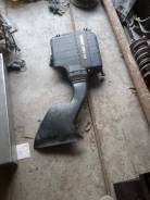 Корпус воздушного фильтра. Toyota Mark II Wagon Blit, GX110, GX110W, GX115, GX115W Toyota Mark II, GX110, GX115 Двигатель 1GFE