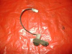 Датчик открытия двери, концевик двери. Toyota: Corsa, Windom, Crown, Scepter, Corolla II, RAV4, Camry, Corolla, Tercel, Carina ED, Corona Exiv, Chaser...