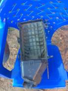Корпус воздушного фильтра. Nissan Teana, J31, J31Z, PJ31, TNJ31 Nissan Presage, PNU31, PU31, TNU31, TU31, U31 Nissan Murano, PNZ50, PZ50, TZ50, Z50 Дв...