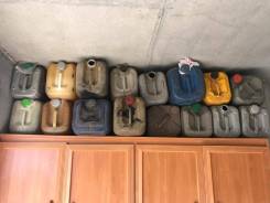 Канистры пластиковые из под ГСМ