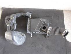 Корпус воздушного фильтра. Subaru Forester, SG, SG5, SG6, SG9, SG69, SG9L Двигатели: EJ205, EJ251, EJ253, EJ25, EJ255, EJ201, EJ20, EJ204