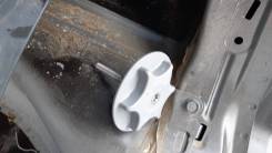 Крепление запасного колеса. Nissan X-Trail, NT31 Двигатель MR20DE