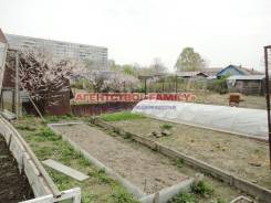 Угольная, дом с участком сдается, рядом остановка транспорта, школа. От агентства недвижимости (посредник). Вид из окна