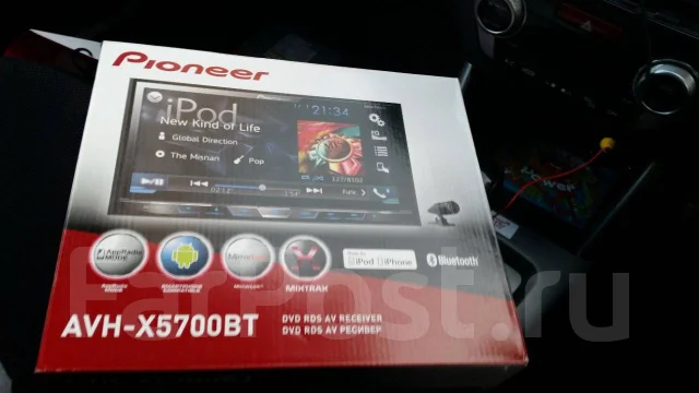 Pioneer AVH-X5700BT ����