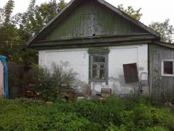 Дом по улице Шелеста в Хабаровске Дом по улице Шелеста. Улица Шелеста, р-н Железнодорожный, площадь дома 40,0 кв. м., отопление твердотопливное, от агентства недвижимости (посредник)