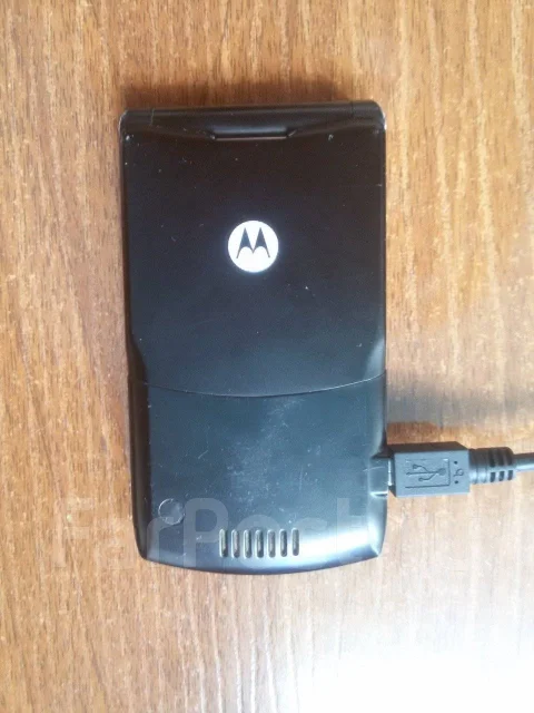 Motorola RAZR V3. �/�, ������ ����