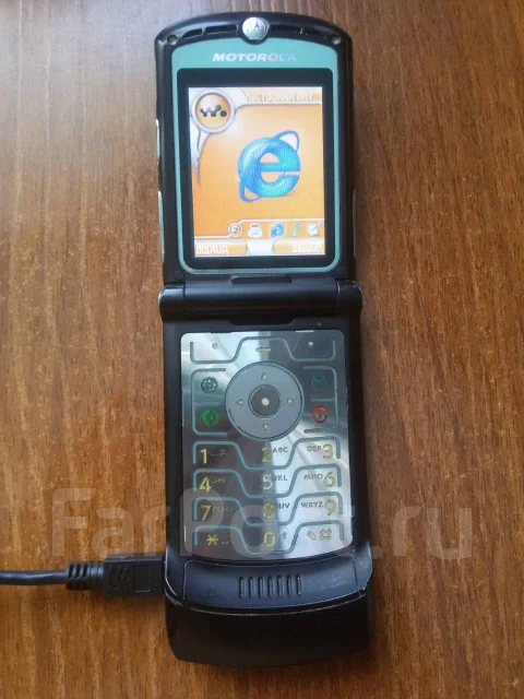 Motorola RAZR V3. �/�, ������ ����