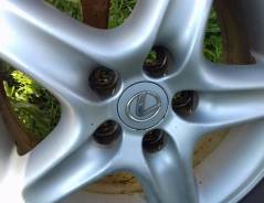 Lexus. x16", 5x114.30