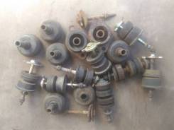 Подушка кузова. Toyota Land Cruiser Prado, КZJ95 Двигатель 1KZTE