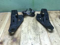 Крепление балки подвески. Toyota: Avalon, Windom, Aurion, Harrier, Camry, Kluger V, Highlander Двигатели: 2GRFE, 1MZFE, 2ARFE, 2ARFXE, 2AZFE, 2AZFXE...