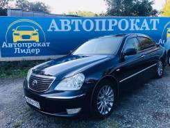 Toyota Crown Majesta. Без водителя