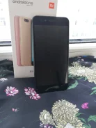 Xiaomi Mi A1. �����, 64 ��, ������, 3G, Dual-SIM