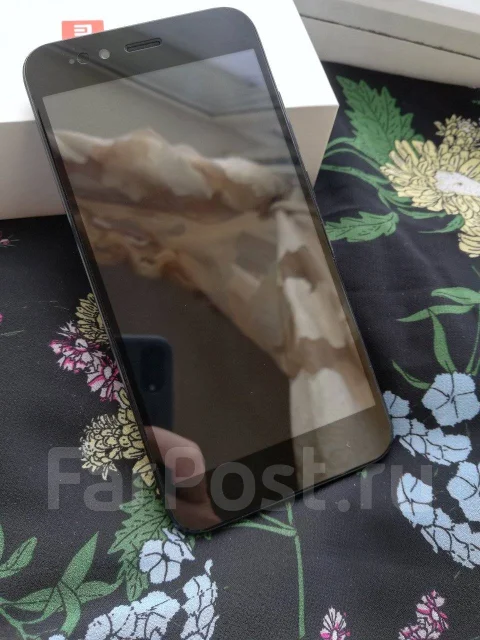 Xiaomi Mi A1. �����, ������, 3G, Dual-SIM ����