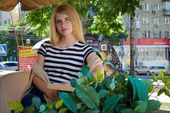 Работник торгового зала. Незаконченное высшее образование (студент), опыт работы 6 месяцев