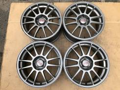 OZ Racing Superleggera. 8.0x17", 5x114.30, ET40, ЦО 71,0 мм.