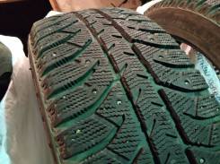 Bridgestone Ice Cruiser 7000. Зимние, шипованные, 2014 год, 10 %, 4 шт