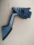 Педаль газа. Toyota Land Cruiser Prado, GRJ120, GRJ120W, GRJ121, GRJ121W, GRJ125, GRJ125W, KDJ120, KDJ120W, KDJ121, KDJ121W, KDJ125, KDJ125W, KZJ120...