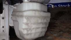 Бачок стеклоомывателя. Toyota: Sprinter, Corolla Spacio, Sprinter Carib, Corolla Levin, Sprinter Trueno, Corolla, Sprinter Marino, Corolla Ceres Двига...