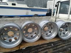 Mickey Thompson. 10.0x15", 6x139.70, ET-46, ЦО 110,0 мм.
