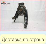 Подушка двигателя R Toyota Wish ZNM10 1ZZFE (1237122140,1237121110), задняя