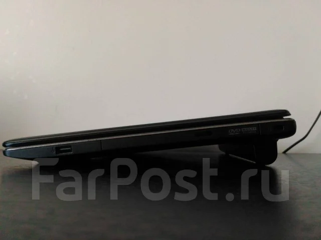 Asus X550VC. 15.6", 2,6����, ��� 4 ��, ���� 750���, WiFi: 1, Bluetooth: 1, ����������� �� 4��. ����
