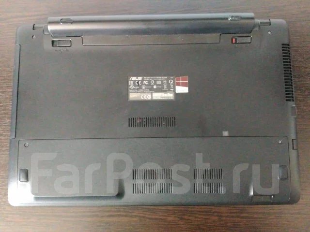 Asus X550VC. 15.6", 2,6����, ��� 4 ��, ���� 750���, WiFi: 1, Bluetooth: 1, ����������� �� 4��. ����