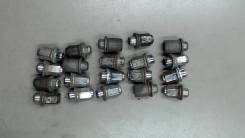 Болт колесный (гайка) Toyota RAV 4 2000-2005