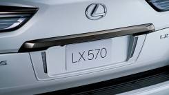 Накладка на дверь багажника. Lexus LX450d, URJ201, VDJ201 Lexus LX460, URJ201, VDJ201 Lexus LX570, URJ201, VDJ201, URJ201W Двигатели: 1VDFTV, 3URFE. П...
