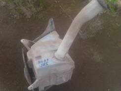 Бачок стеклоомывателя. Toyota Hilux Surf, KDN185, KDN185W, KZN185, KZN185G, KZN185W, RZN180, RZN180W, RZN185, RZN185W, VZN180, VZN180W, VZN185, VZN185...