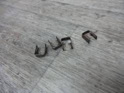 Кронштейн форсунки. Honda: Accord, Vamos Hobio, Acty, Insight, Fit Aria, Mobilio Spike, Crossroad, Freed, Civic Ferio, Acty Truck, Mobilio, CR-V, Edix...