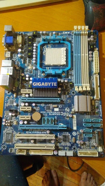 AMD Athlon II X4 ����