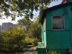 Продаю 1/2 дома в центре города, район Некрасовской. Улица Северная 3-я 7, р-н Некрасовская, площадь дома 58 кв. м., отопление твердотопливное, от аге...