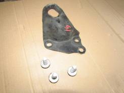 Крюк буксировочный. Toyota Crown Majesta, JZS147, JZS149, UZS141, UZS143, UZS145, UZS147 Toyota Aristo, JZS147, JZS147E, UZS143, UZS143E Lexus GS300...