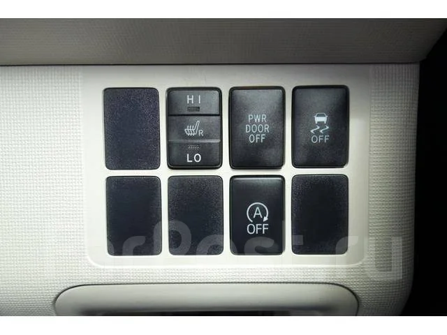 Toyota Spade. �������, ��������, 1.5 (109��.�.), ������, �/�, ��� ���. ��� ����� �� ������������ ����
