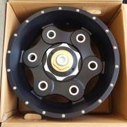 MOTO Metal. 10.0x18", 6x135.00, 6x139.70, 8x165.10, ET-24, ЦО 106,3 мм.